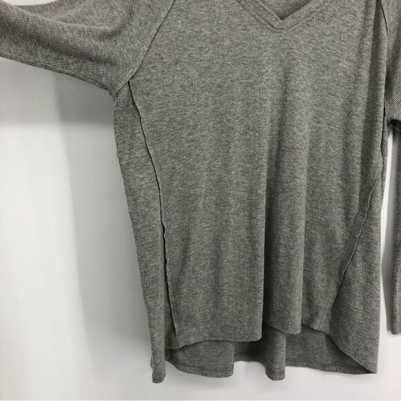 Wildfox‎ Shirt Womens XL Gray Long Sleeve V Neck Cozy Pieced - Picture 3 of 6